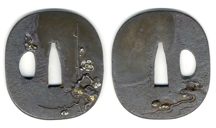 月下梅樹図鍔　小澤美章作　　　　　　　撫角形　鉄地　鋤出髙影　象嵌色絵写真